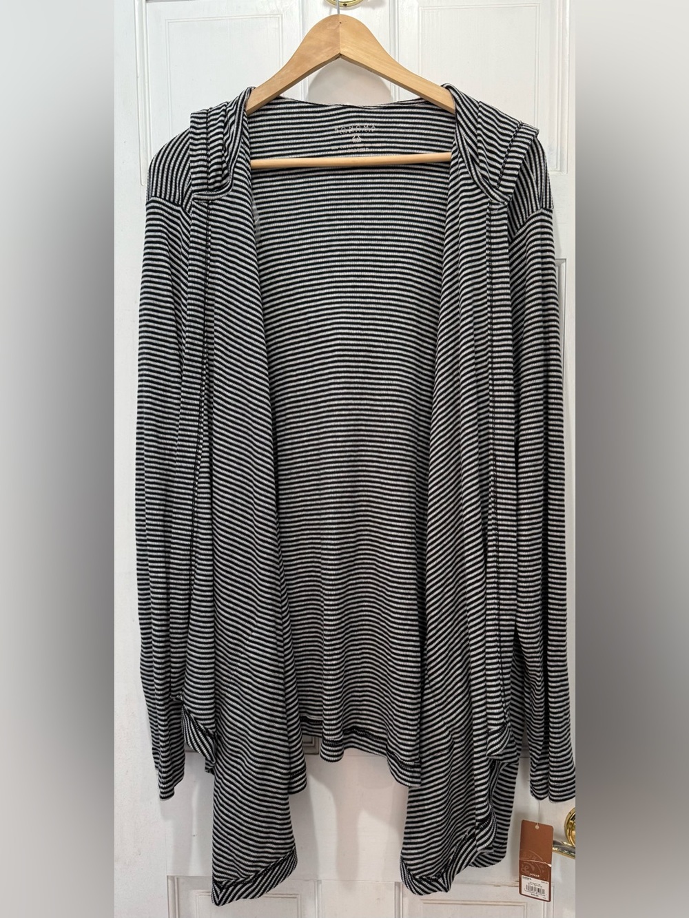 Sonoma Life + Style Woman Black Gray Striped Hooded Open Cardigan With Pockets